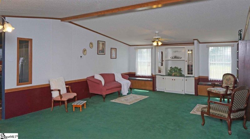 Property image 4 at 503 Montbrook Court, Pelzer, SC 29669