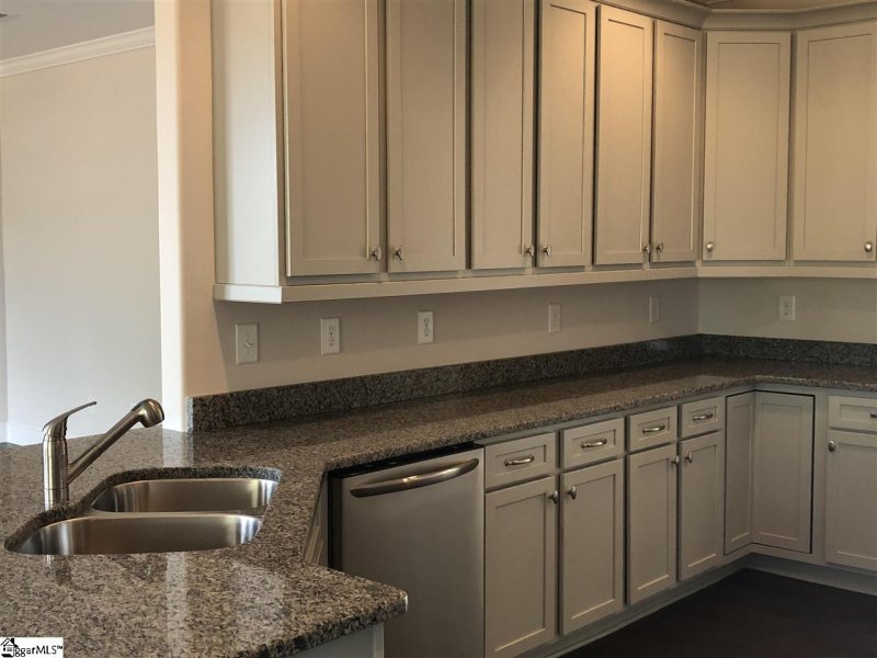 Property image 4 at 325 Scenic Lake Court, Piedmont, SC 29673