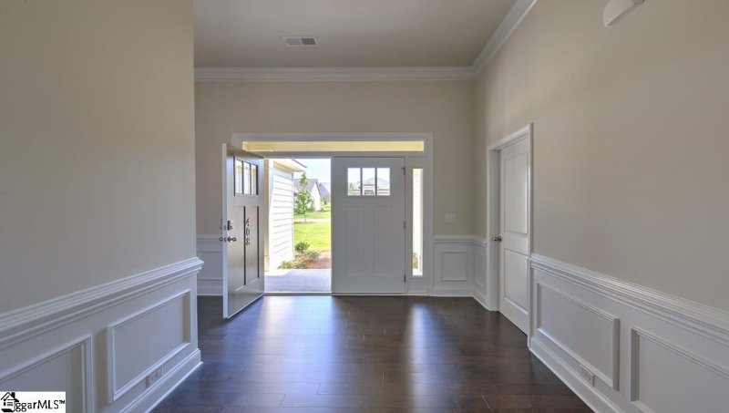 Property image 3 at 408 Woodland Oaks Court, Simpsonville, SC 29681