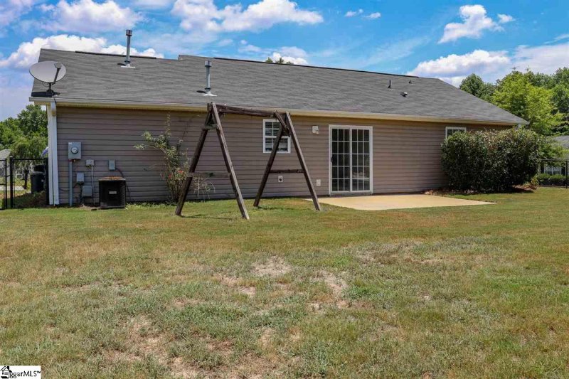 Property image 5 at 305 Steelman Drive, Inman, SC 29349