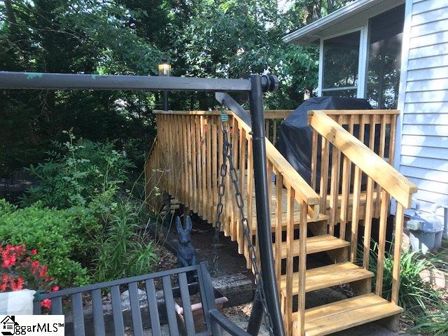 Property image 2 at 105 Village Court, Greer, SC 29651