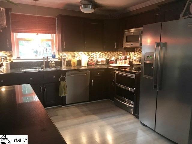 Property image 5 at 115 Village Court, Greer, SC 29651