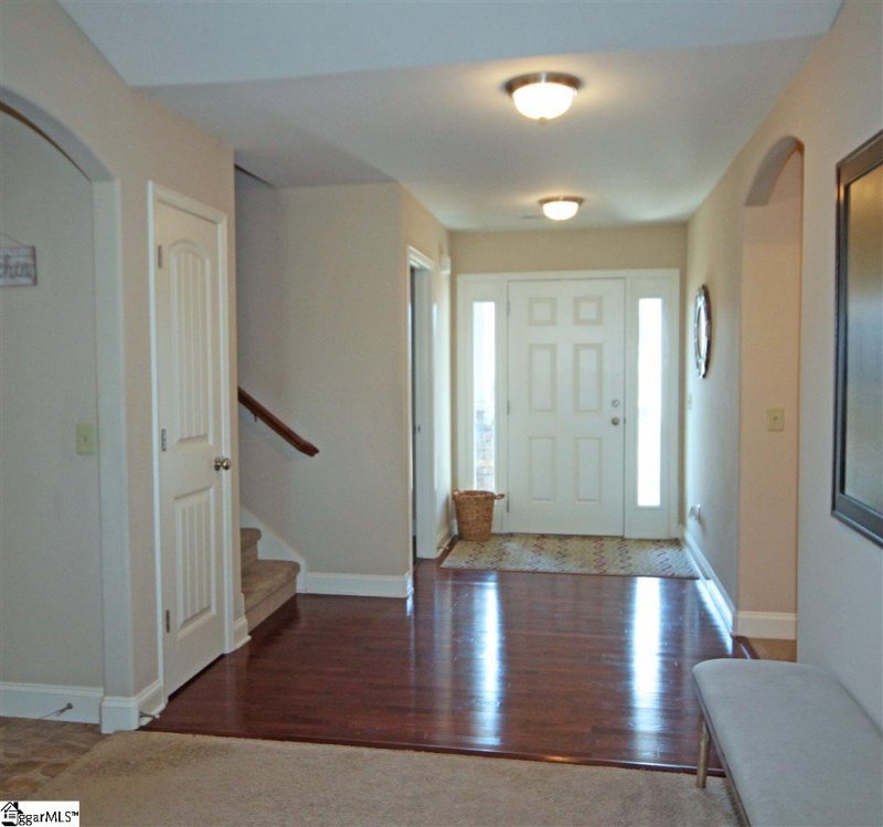 Property image 3 at 114 Still Creek Court, Easley, SC 29640