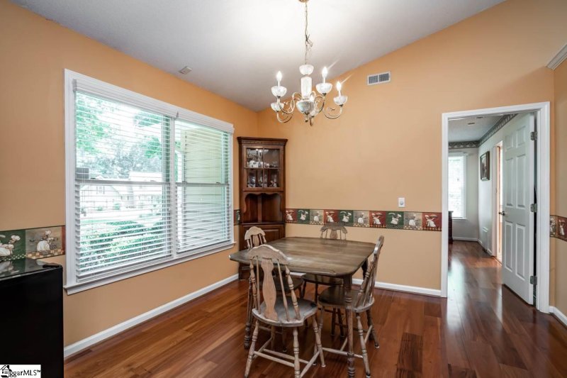 Property image 5 at 102 Lakewinds Court, Inman, SC 29349