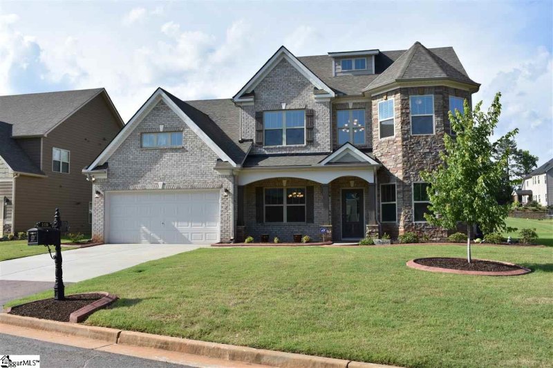 105 Jones Creek Circle