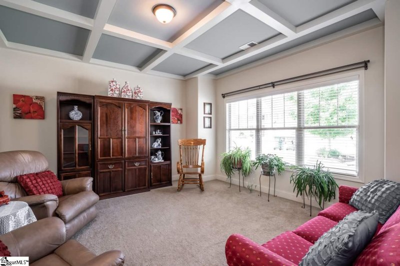 Property image 3 at 10 Candleston Place, Simpsonville, SC 29681