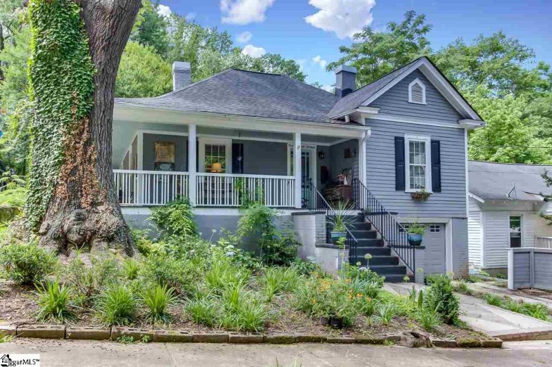 113 Ebaugh Avenue