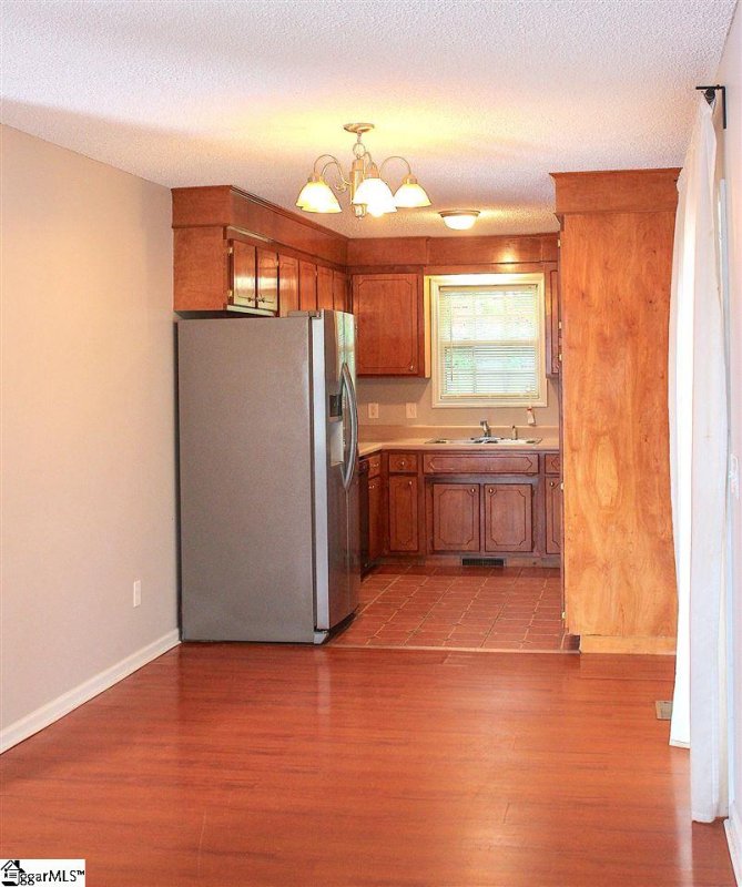 Property image 4 at 10 Furman Street, Greenville, SC 29611