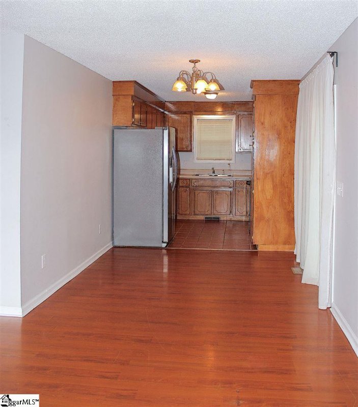 Property image 5 at 10 Furman Street, Greenville, SC 29611