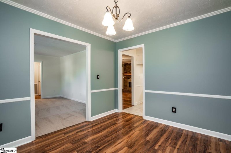 Property image 5 at 5 Dawnwood Drive, Greenville, SC 29615