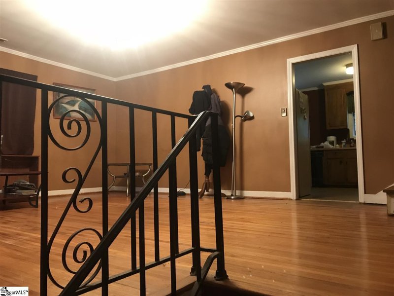 Property image 3 at 128 Bellview Drive, Taylors, SC 29687