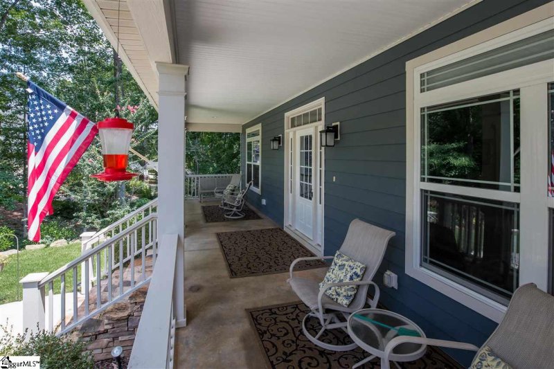 Property image 5 at 203 Valley Oaks Drive, Greenville, SC 29617