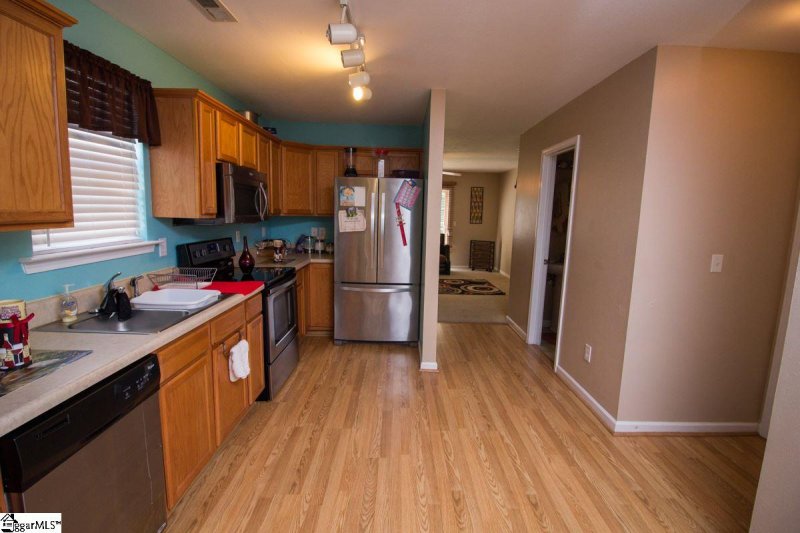 Property image 3 at 45 birdsong Lane, Taylors, SC 29687