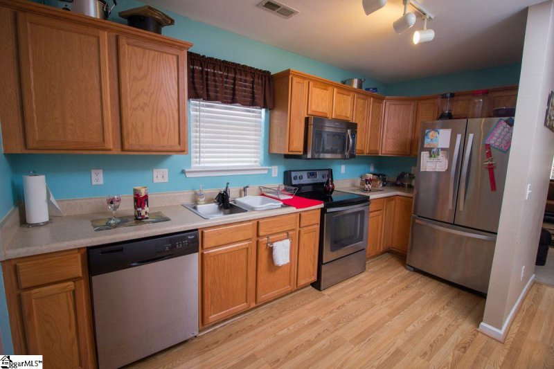 Property image 4 at 45 birdsong Lane, Taylors, SC 29687