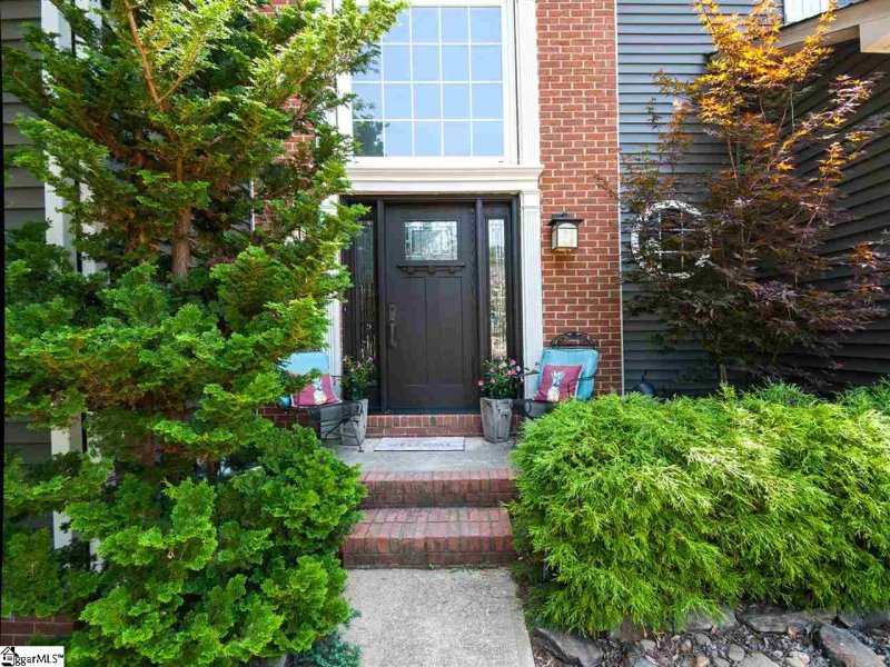 Property image 3 at 6 Riverton Court, Greer, SC 29650