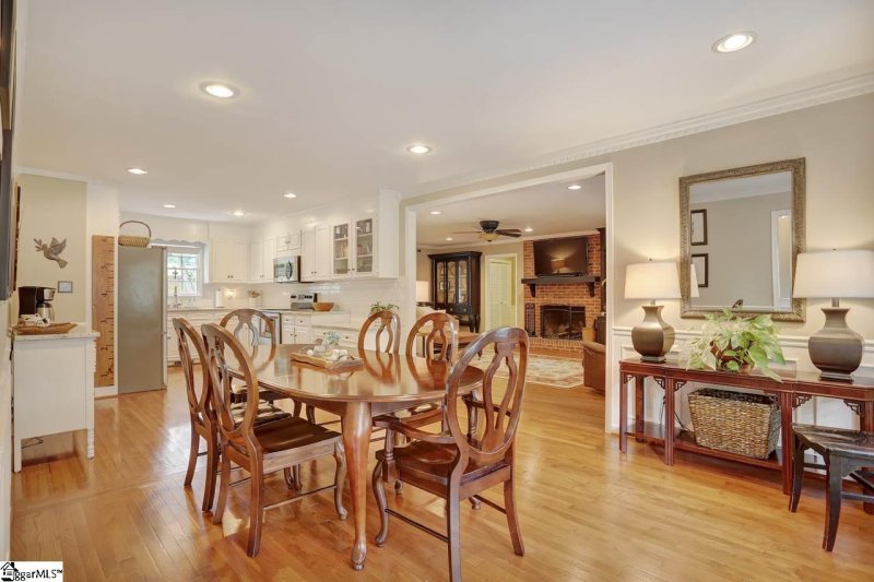 Property image 4 at 106 Holly Hill Lane, Simpsonville, SC 29681