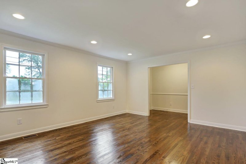 Property image 5 at 3 Cunningham Road, Taylors, SC 29687