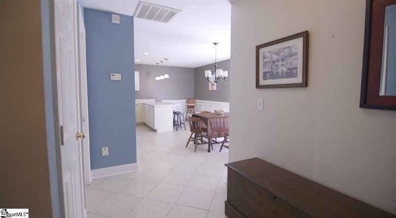 Property image 4 at 120 Kingscreek Drive, Greer, SC 29650