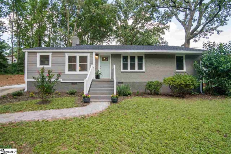 10 Meadow Crest Circle