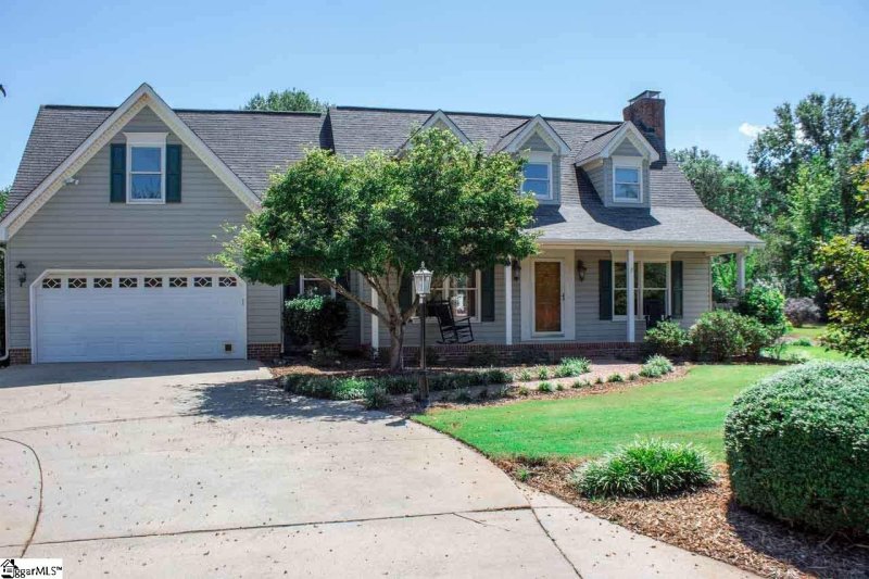 207 Yellow Poplar Court