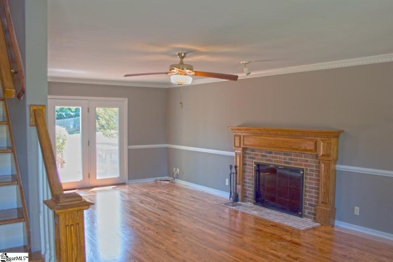 Property image 3 at 207 Yellow Poplar Court, Simpsonville, SC 29681