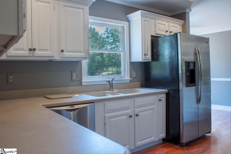 Property image 4 at 207 Yellow Poplar Court, Simpsonville, SC 29681