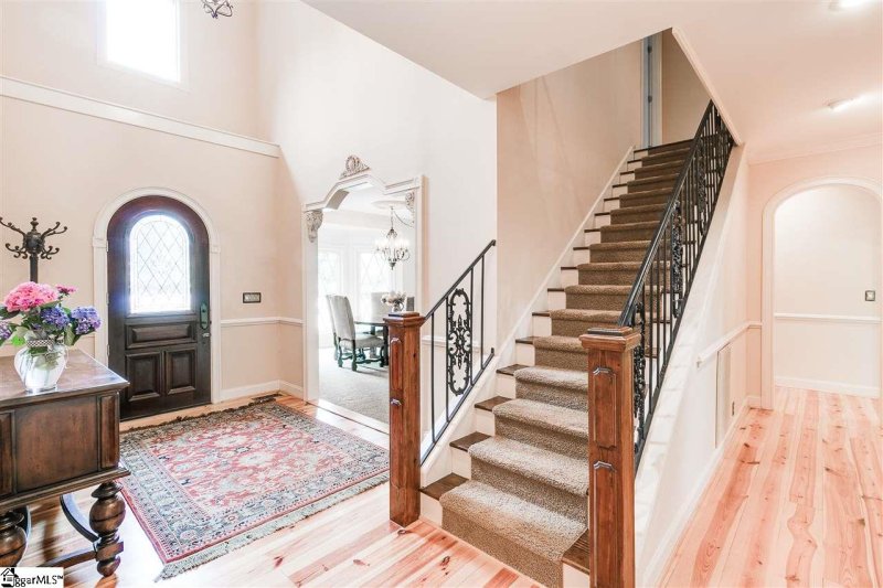 Property image 2 at 215 Devereux Court, Easley, SC 29642