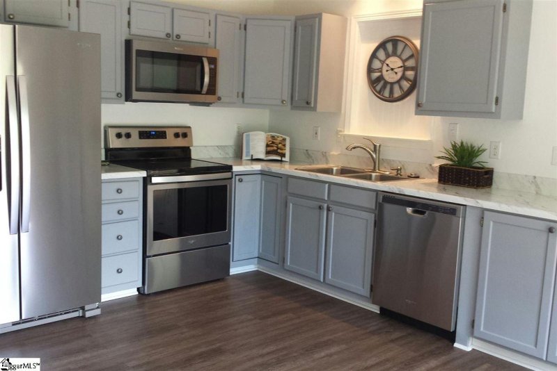 Property image 2 at 405 Panther Court, Greer, SC 29651