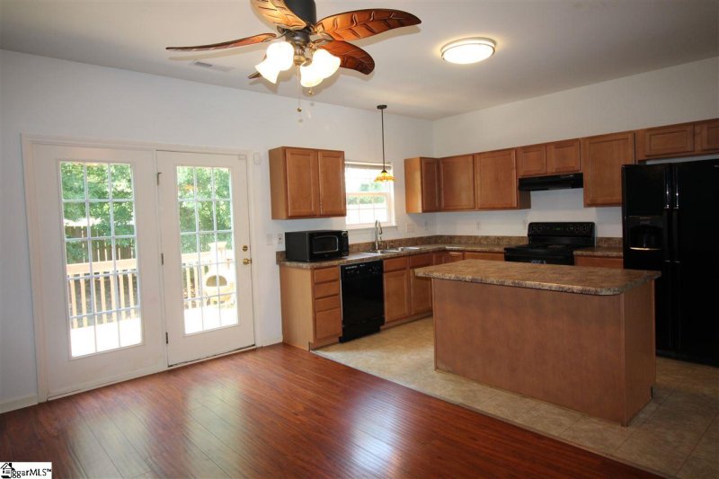 Property image 3 at 108 Cambria Court, Mauldin, SC 29662