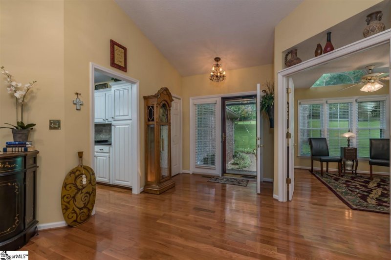 Property image 3 at 107 Englewood Drive, Inman, SC 29349-9664