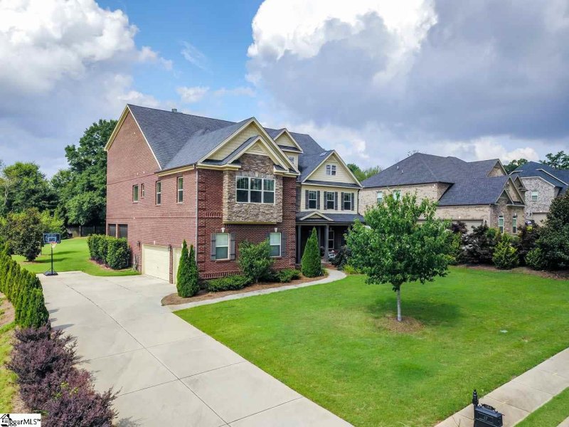 Property image 2 at 100 Murdock Lane, Greer, SC 29651