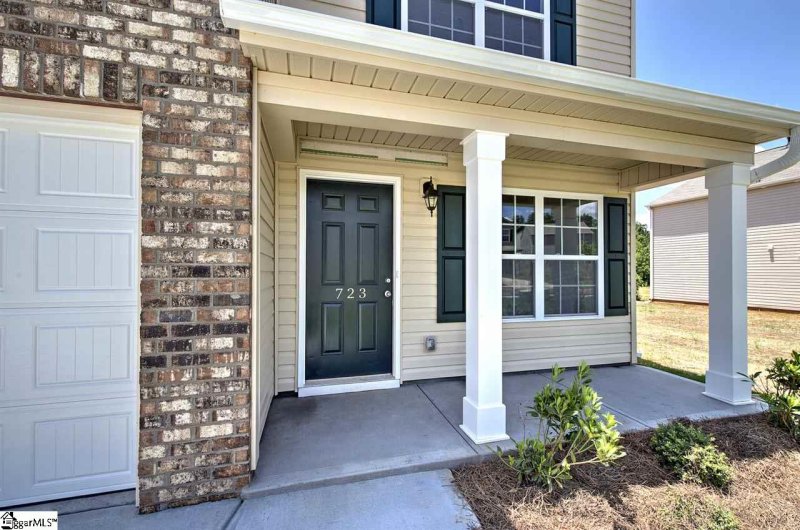 Property image 2 at 502 Heathridge Lane, Piedmont, SC 29673