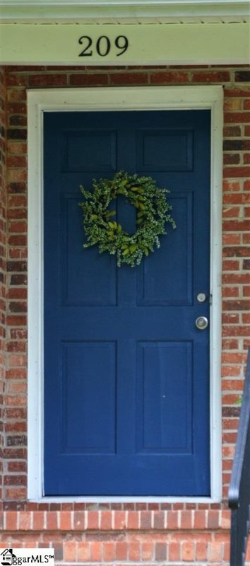 Property image 5 at 209 S Rockview Drive, Greenville, SC 29609