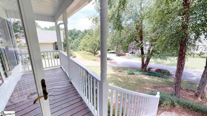 Property image 2 at 203 Luke Court, Easley, SC 29640