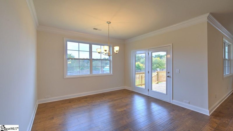 Property image 2 at 127 Rossmoor Court, Anderson, SC 29621