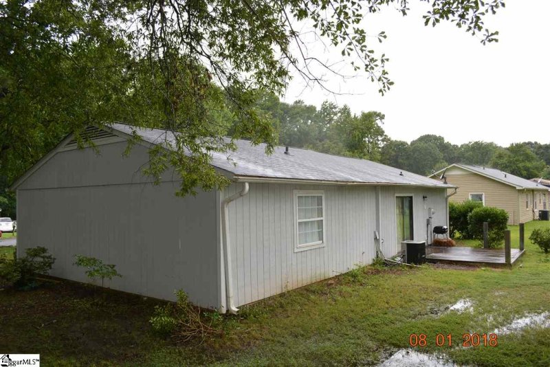 Property image 4 at 311 Idlewild Avenue, Greenville, SC 29605