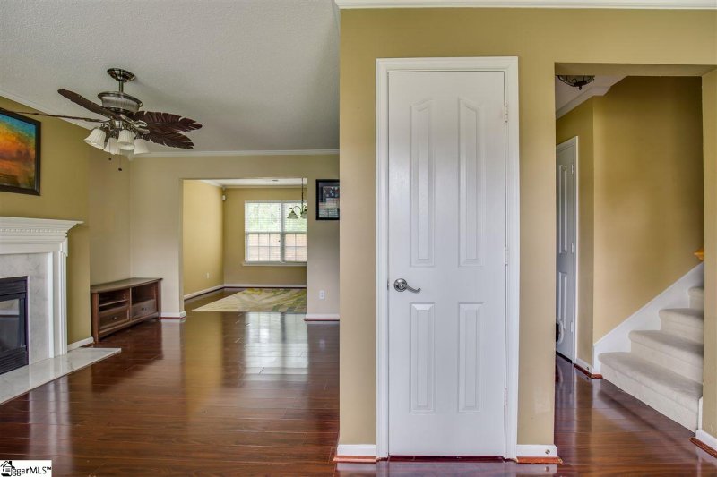 Property image 2 at 293 Rivers Edge Drive, Easley, SC 29642-1665