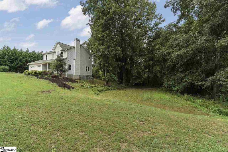 Property image 3 at 405 Litchfield Drive, Moore, SC 29369