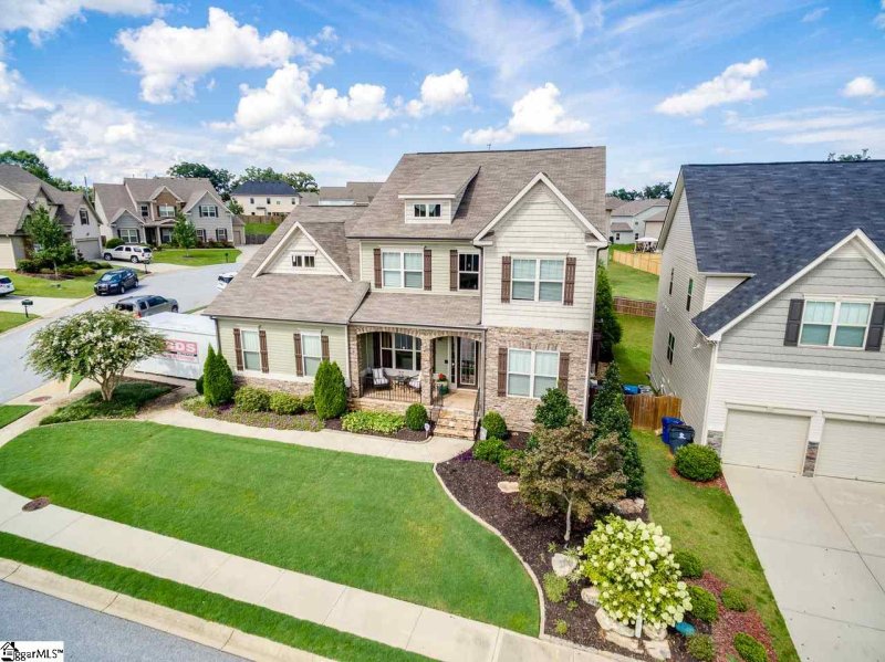 Property image 2 at 2 Sheldrake Place, Simpsonville, SC 29681