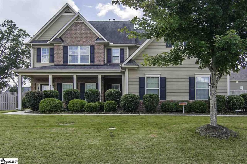 Property image 2 at 208 Silver Hawk Drive, Duncan, SC 29334