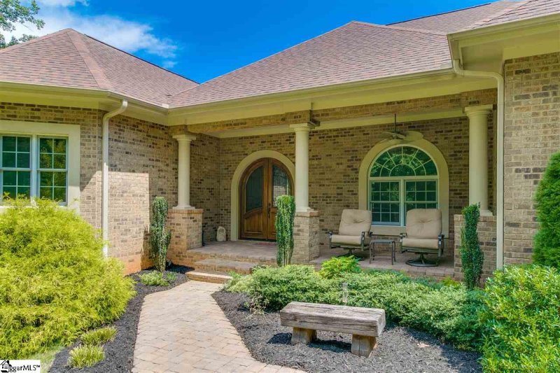 Property image 2 at 330 Tanyard Road, Greenville, SC 29609