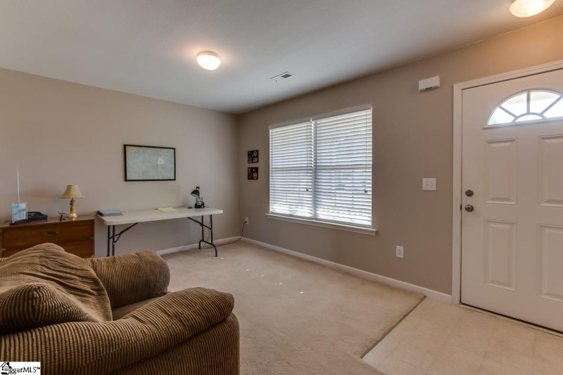 Property image 5 at 24 Landing Lane, Simpsonville, SC 29681