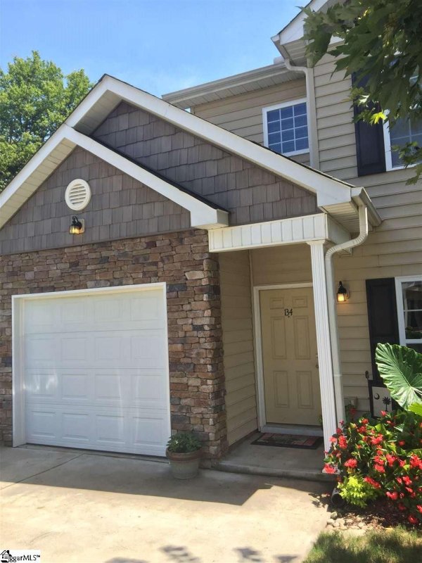 Property image 2 at 134 Trailside Lane, Greenville, SC 29607