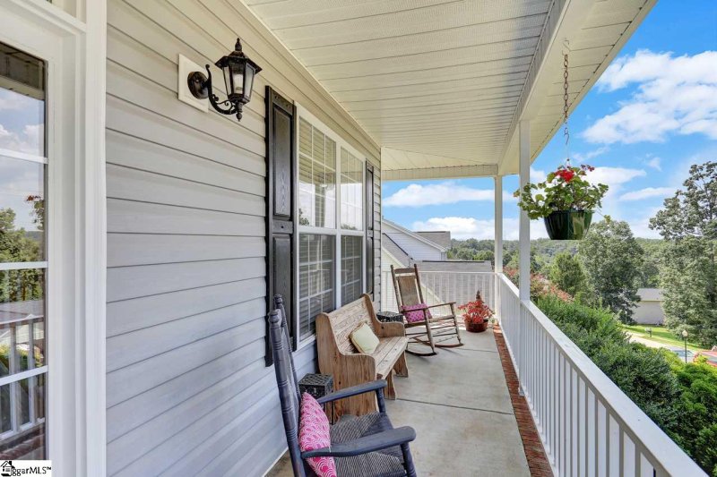 Property image 4 at 107 Spindleback Way, Greer, SC 29651