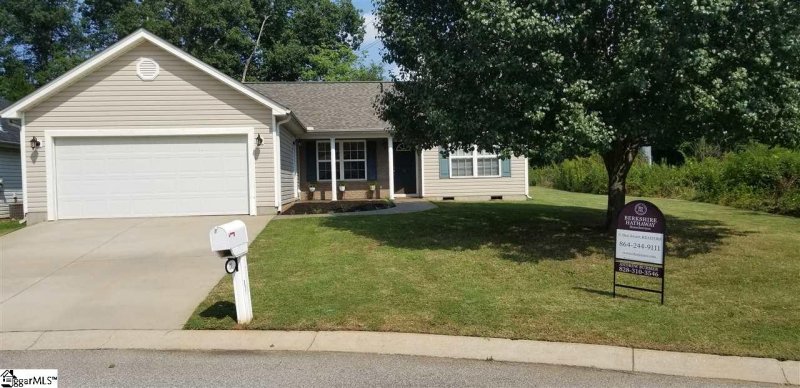 Property image 2 at 17 Falcon Ridge Way, Greer, SC 29650