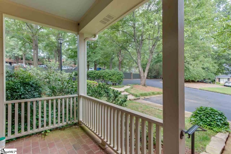 Property image 3 at 211 McDaniel Greene, Greenville, SC 29601