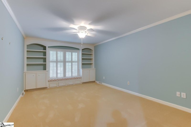 Property image 5 at 211 McDaniel Greene, Greenville, SC 29601
