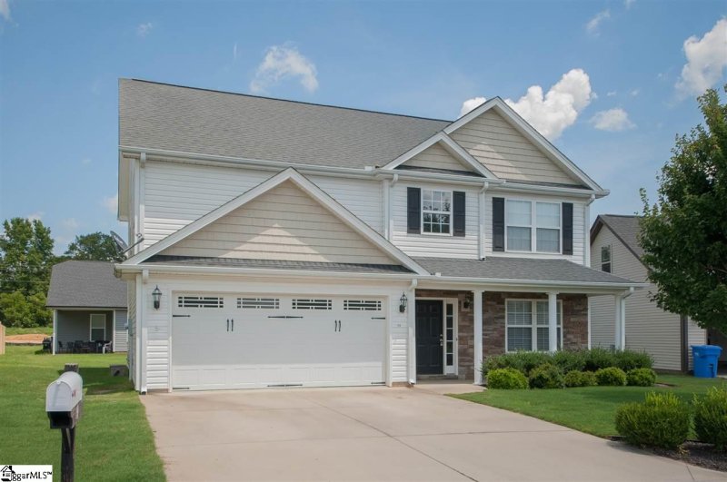 Property image 2 at 19 Horizon Drive, Simpsonville, SC 29681