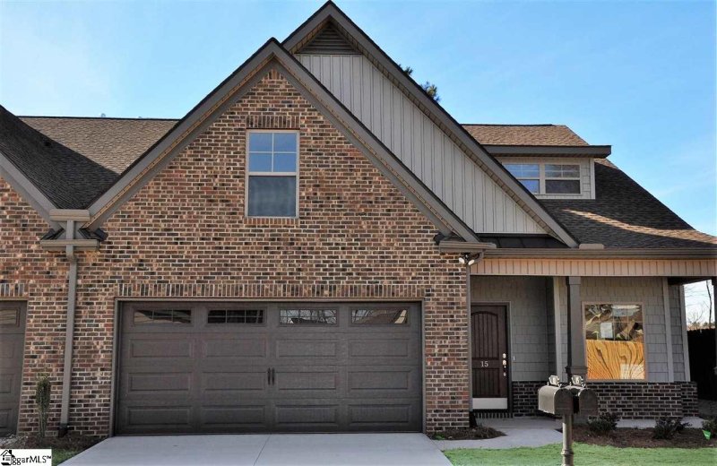 15 Sweetspire Lane