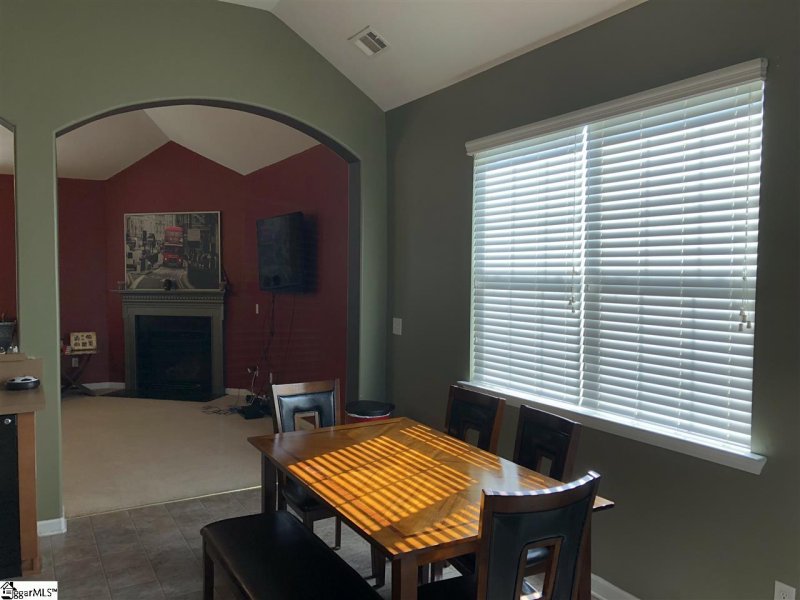 Property image 5 at 102 Roberts Hill Drive, Taylors, SC 29687